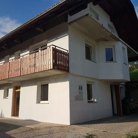 Apartma Dominik Zgornje Gorje Exterior photo